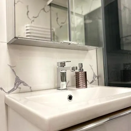 Apartament Luxury Stefan Building Resort By The Sea アパート ナボダリ
